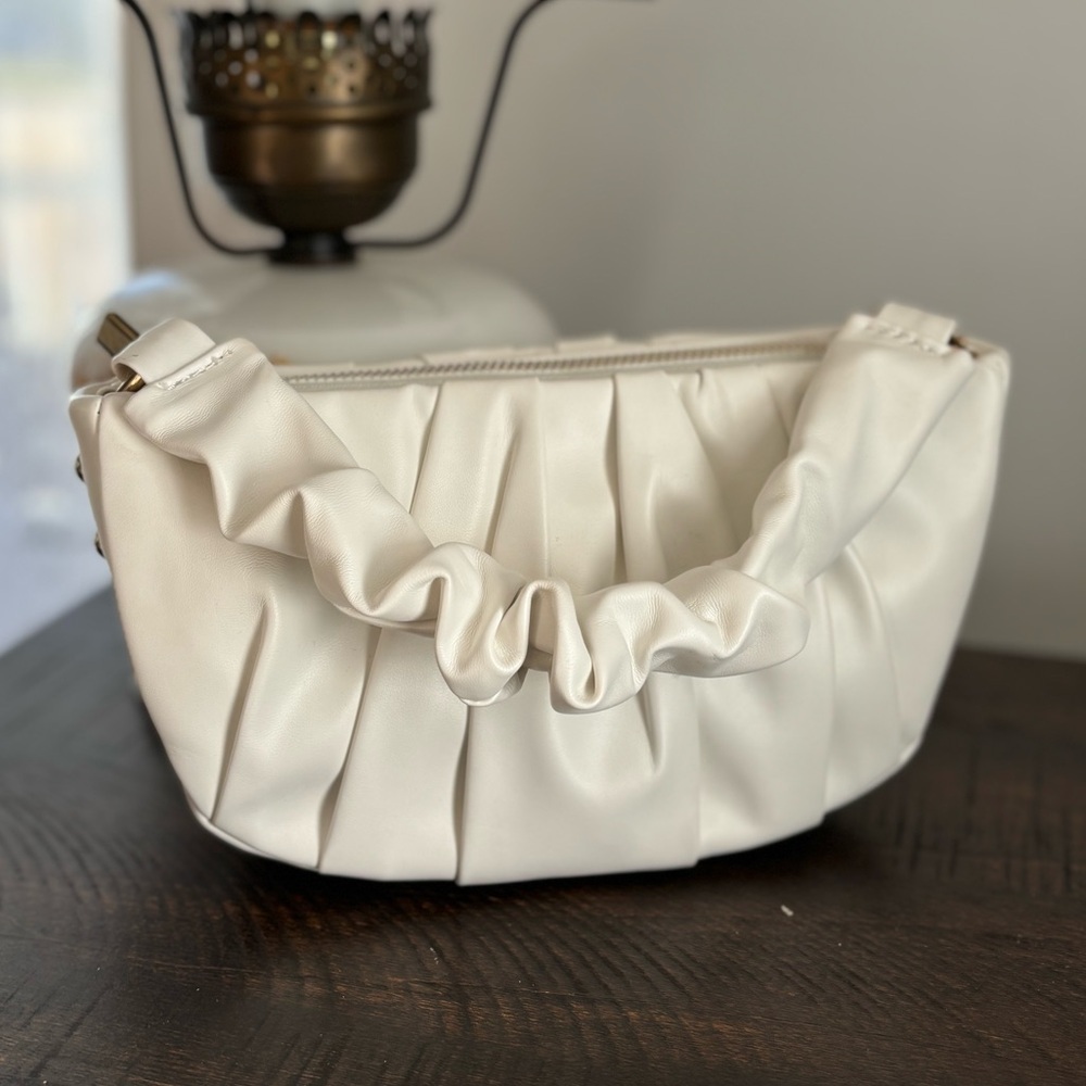 3/$20 Shein White Cloud Bag